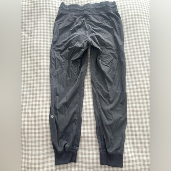 ‼️SOLD‼️ Lululemon Dance Studio Joggers - Picture 2 of 9